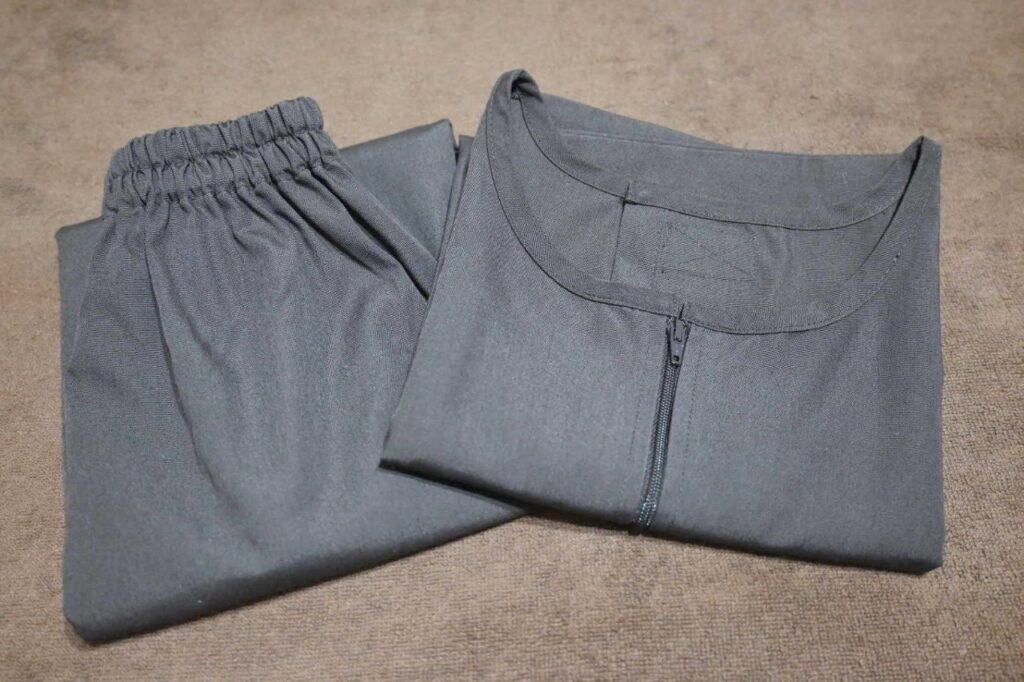 患者様にお着換えしていただく施術着